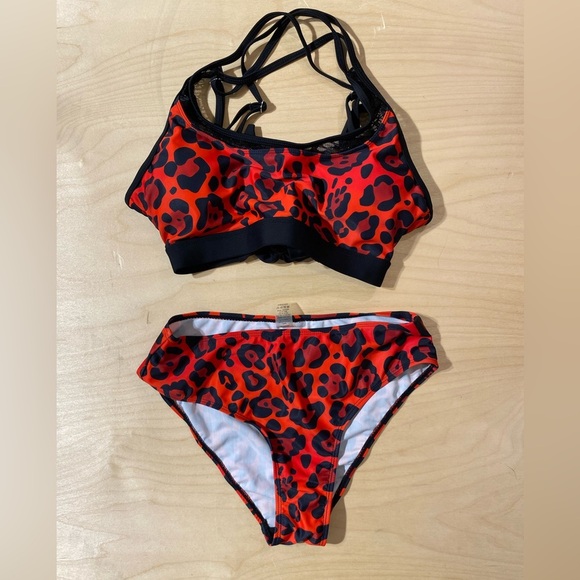 Two Piece Swim Suit size Small (IO) - Picture 4 of 15